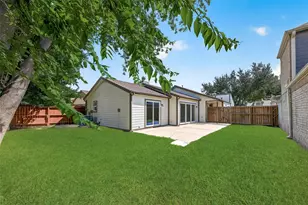 3615 Echo Grove Ln, Houston, TX 77043 - Photo 30