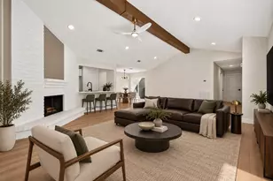 3615 Echo Grove Ln, Houston, TX 77043 - Photo 4