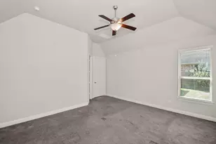 35 N Wheatleigh Dr, Tomball, TX 77375 - Photo 26