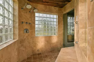 1913 Lundy Ln, Friendswood, TX 77546 - Photo 28