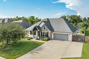 232 Creekside Ln, Lake Jackson, TX 77566 - Photo 34