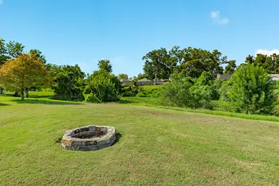 232 Creekside Lane, Lake Jackson, TX 77566 - Photo 32