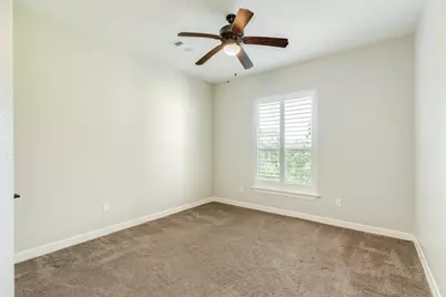232 Creekside Lane, Lake Jackson, TX 77566 - Photo 20