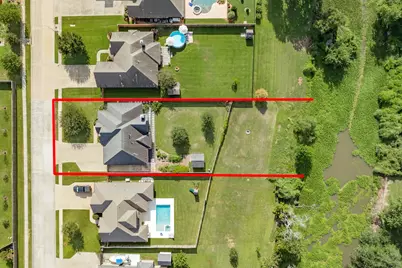 232 Creekside Lane, Lake Jackson, TX 77566 - Photo 40