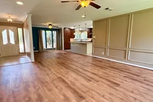 17706 Woodlode Ln, Spring, TX 77379 - Photo 10