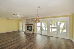 293 Mallard Point, Livingston, TX 77351 - Photo 16