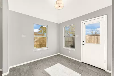 5318 Champions Way Lane, Houston, TX 77066 - Photo 8