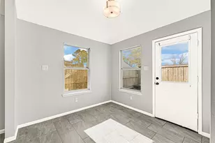 5318 Champions Way Ln, Houston, TX 77066 - Photo 8