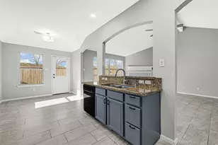 5318 Champions Way Ln, Houston, TX 77066 - Photo 10