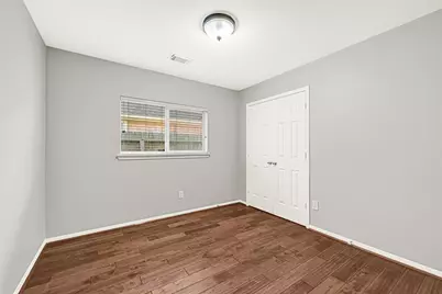 5318 Champions Way Lane, Houston, TX 77066 - Photo 14
