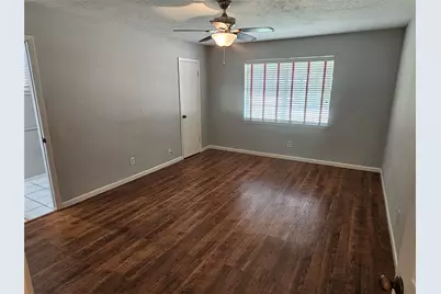 2701 Henderson Lane, Deer Park, TX 77536 - Photo 10