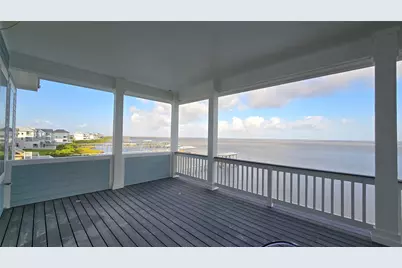 26638 Bay Water Drive, Galveston, TX 77554 - Photo 4