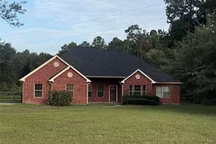 16104 McQueen Rd, Conroe, TX 77302 - Photo 1