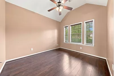 16104 McQueen Road, Conroe, TX 77302 - Photo 6