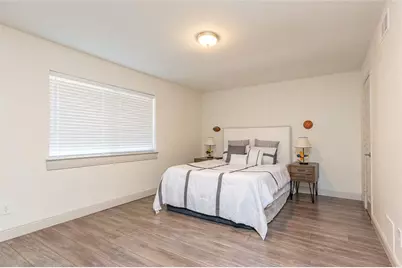 12633 Memorial Drive #171, Houston, TX 77024 - Photo 14