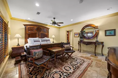 1524 Travis Street, Columbus, TX 78934 - Photo 14