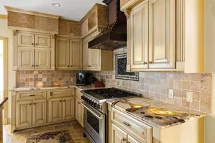 1524 Travis St, Columbus, TX 78934 - Photo 34