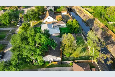 7015 Lacy Hill Drive, Houston, TX 77036 - Photo 44