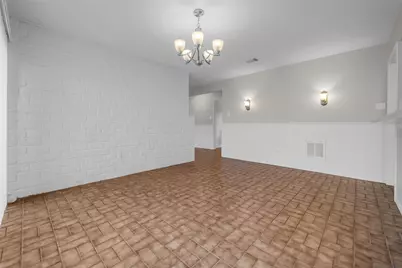 7015 Lacy Hill Drive, Houston, TX 77036 - Photo 12