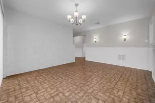 7015 Lacy Hill Dr, Houston, TX 77036 - Photo 12