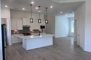2419 Garden Arbor Ln, Tomball, TX 77375 - Photo 4