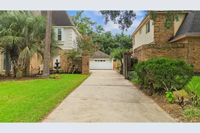 6315 Wimbledon Villas Drive, Spring, TX 77379 - Photo 10