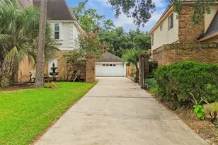 6315 Wimbledon Villas Dr, Spring, TX 77379 - Photo 10