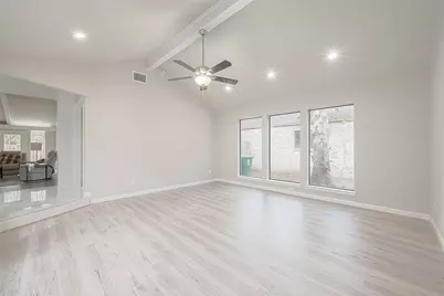 6107 Sanford Road, Houston, TX 77096 - Photo 4