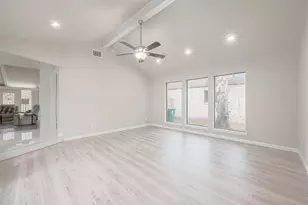 6107 Sanford Rd, Houston, TX 77096 - Photo 4