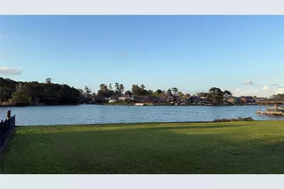 18821 Aquatic Drive, Houston, TX 77346 - Photo 10