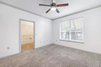 8877 Lakes At 610 Drive #318, Houston, TX 77054 - Photo 14