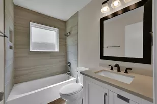 22318 Meadowrock Dr, Spring, TX 77389 - Photo 16