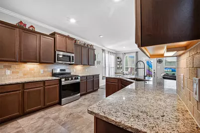 3219 Charles Place, Mont Belvieu, TX 77523 - Photo 14