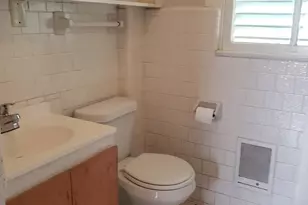 1725 18th St, Galveston, TX 77550 - Photo 2