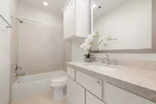 4031 Bellefontaine St, Houston, TX 77025 - Photo 16
