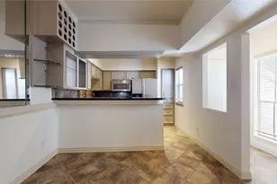 2100 Tanglewilde St, Houston, TX 77063 - Photo 10