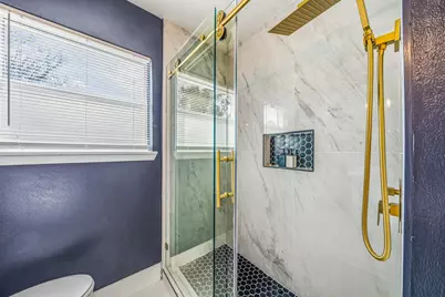 10042 Lazy Oaks Street, Houston, TX 77080 - Photo 20