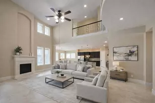 7711 Reseda St, Sugar Land, TX 77479 - Photo 2