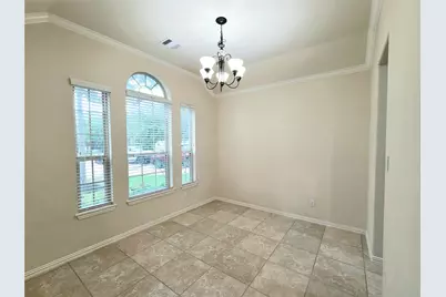 7506 Amber Village Circle, Richmond, TX 77407 - Photo 8