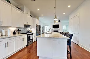 5422 Darling St, Houston, TX 77007 - Photo 8