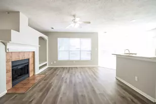 16206 Hollow Rock Dr, Houston, TX 77070 - Photo 4