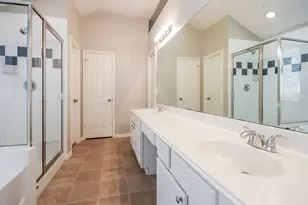 16206 Hollow Rock Dr, Houston, TX 77070 - Photo 12