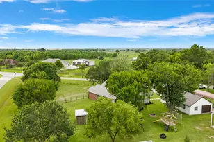7460 Commander Roland Dr, Hitchcock, TX 77563 - Photo 40