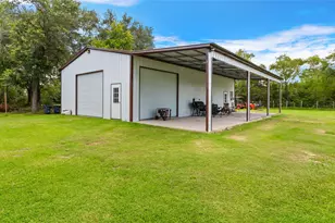 7460 Commander Roland Dr, Hitchcock, TX 77563 - Photo 4