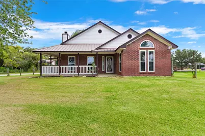 7460 Commander Roland Drive, Hitchcock, TX 77563 - Photo 2