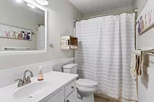 7460 Commander Roland Dr, Hitchcock, TX 77563 - Photo 22