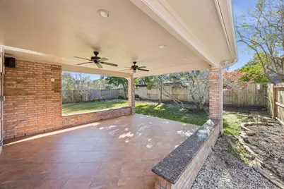3002 Autumn Cove Court, Friendswood, TX 77546 - Photo 34
