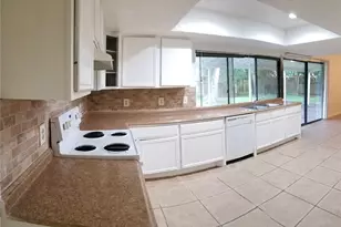 15803 Danford, Houston, TX 77053 - Photo 2