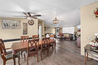 857 E Guadalupe Street, La Grange, TX 78945 - Photo 10