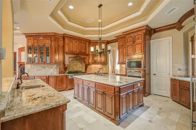 101 Rosewood Street, Lake Jackson, TX 77566 - Photo 16
